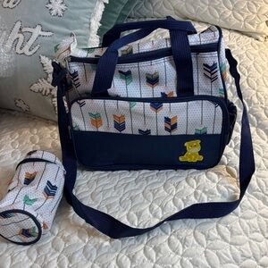 Colorful Arrow Print Kids Bag Set with Bottle Holder NWOT Med Size